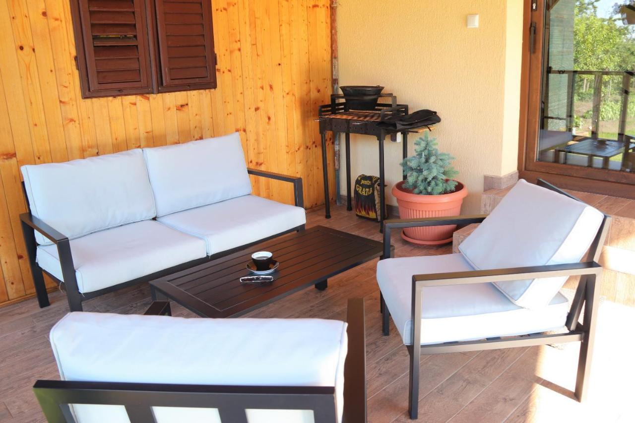 Casa De Vacanta Ayan Harman Luaran gambar