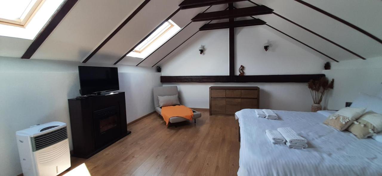 Casa De Vacanta Ayan Harman Luaran gambar