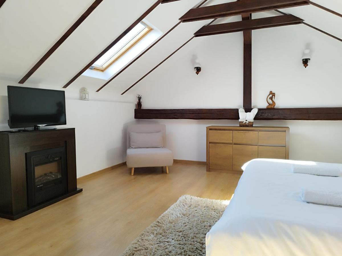 Casa De Vacanta Ayan Harman Luaran gambar