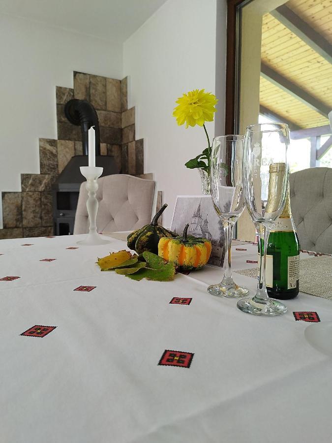 Casa De Vacanta Ayan Harman Luaran gambar